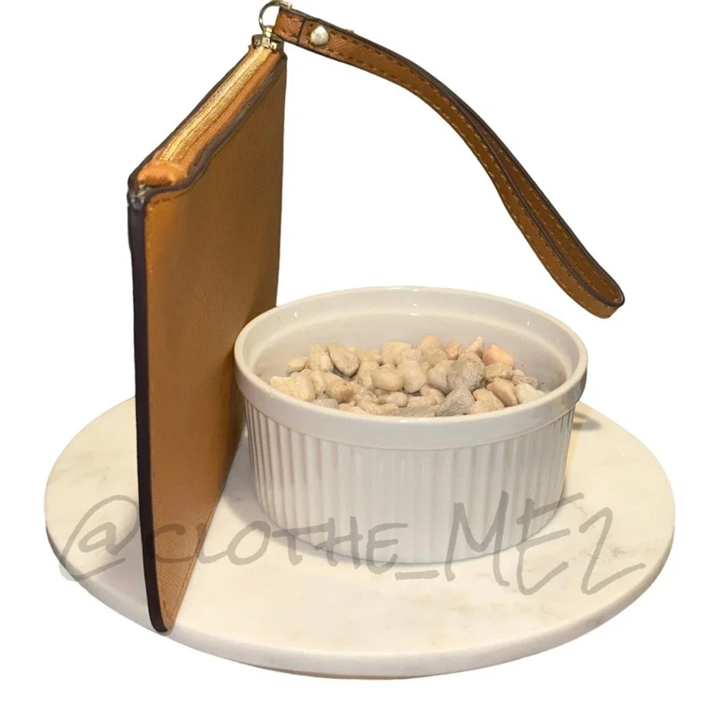 KATE SPADE - Leather Wristlet Pouchette, brown/light fawn color